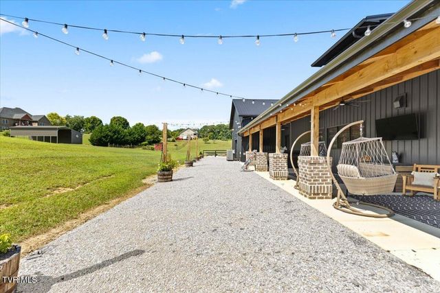 120 Willocks Road, Johnson City, TN 37601