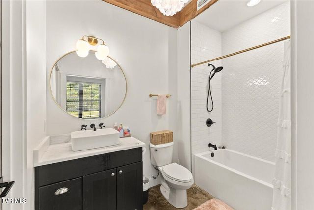 120 Willocks Road, Johnson City, TN 37601