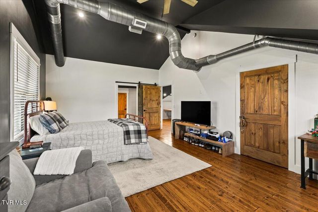 120 Willocks Road, Johnson City, TN 37601