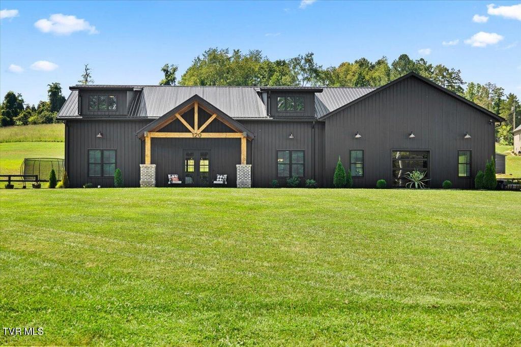 120 Willocks Road, Johnson City, TN 37601