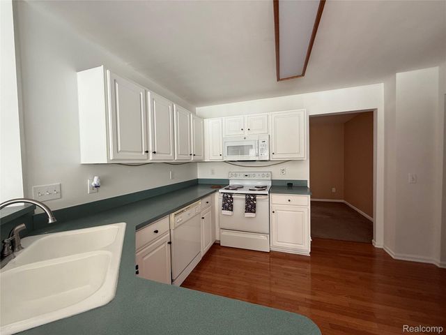 9032 Solitude Lane, Van Buren Charter Township, MI 48111