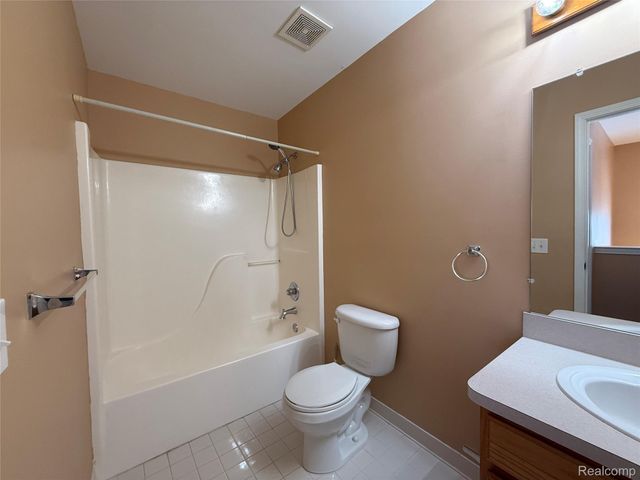 9032 Solitude Lane, Van Buren Charter Township, MI 48111