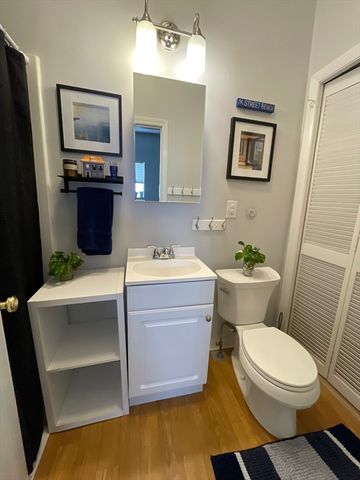 820 East 6th 3, Boston, MA 02127