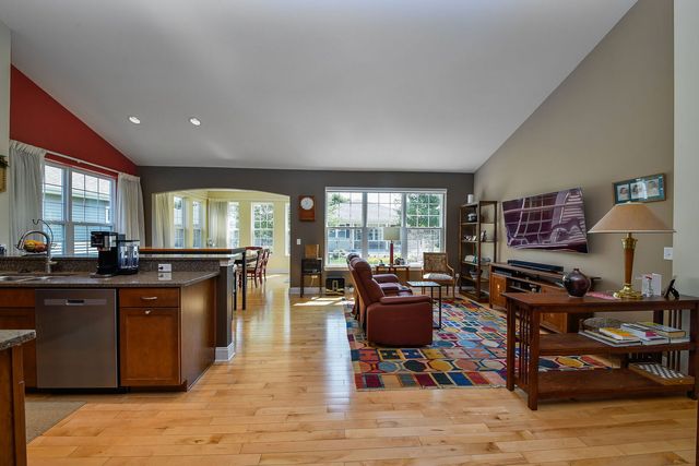 2612 Drexel Drive, Naperville, IL 60564