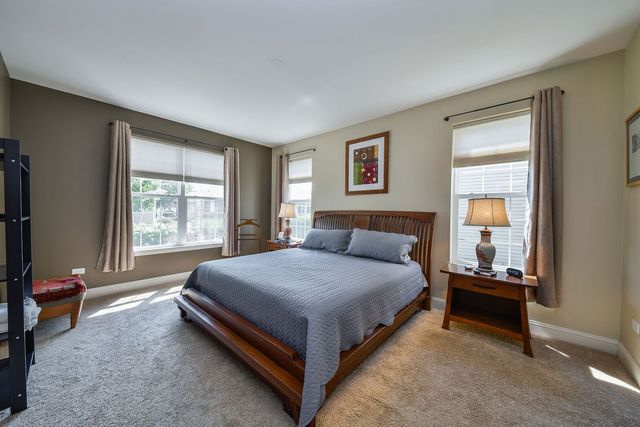 2612 Drexel Drive, Naperville, IL 60564