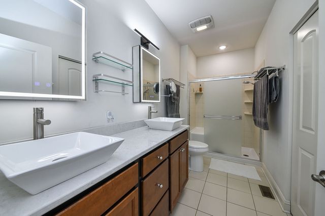 2612 Drexel Drive, Naperville, IL 60564