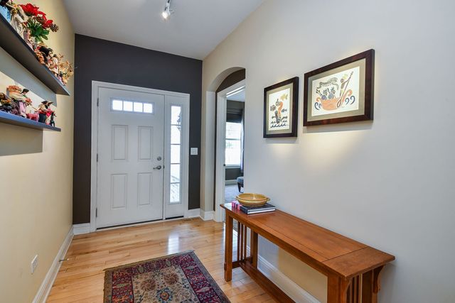 2612 Drexel Drive, Naperville, IL 60564