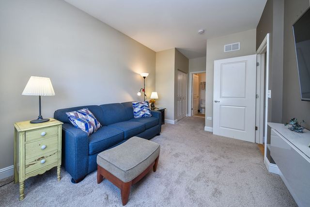 2612 Drexel Drive, Naperville, IL 60564