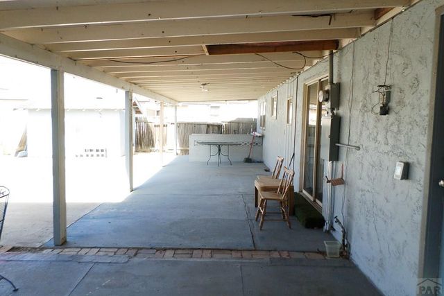 709 Airlane Ave, Pueblo, CO 81005