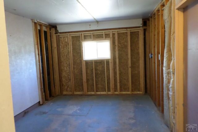 709 Airlane Ave, Pueblo, CO 81005