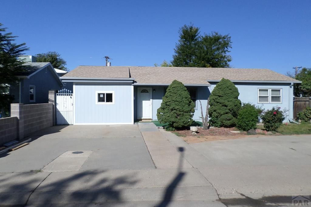 709 Airlane Ave, Pueblo, CO 81005