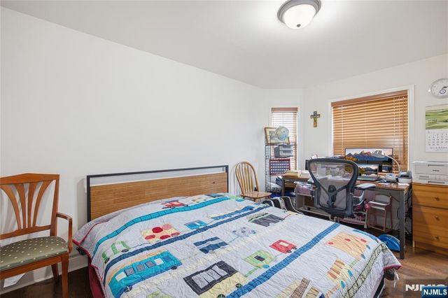 270 Grand Avenue 4C, Palisades Park, NJ 07650