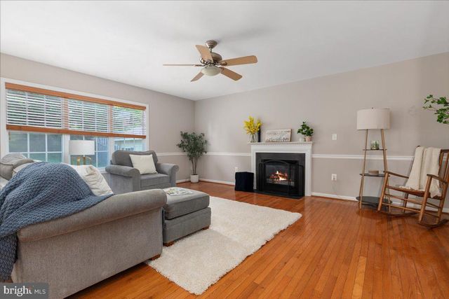 9344 SIGNAL STATION DR, Manassas, VA 20111