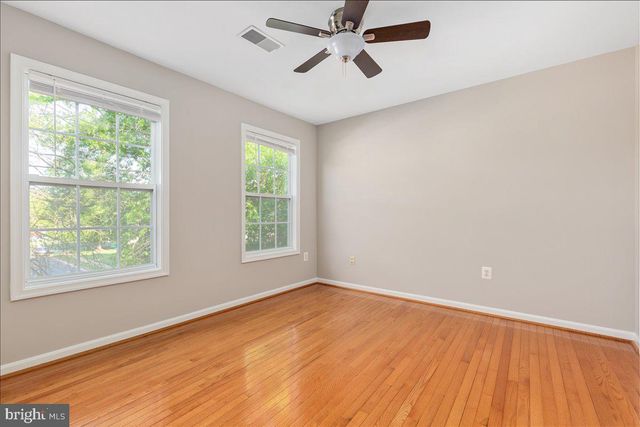 9344 SIGNAL STATION DR, Manassas, VA 20111