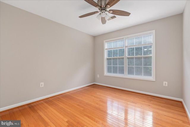 9344 SIGNAL STATION DR, Manassas, VA 20111