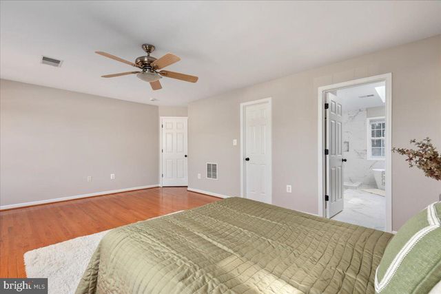 9344 SIGNAL STATION DR, Manassas, VA 20111