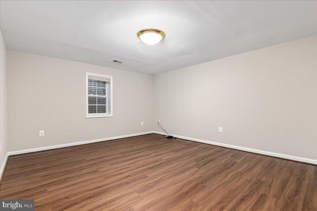 9344 SIGNAL STATION DR, Manassas, VA 20111