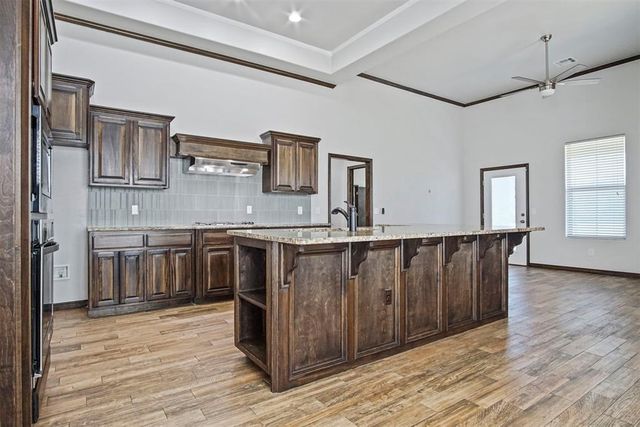5348 Starling Way, Oklahoma City, OK 73179