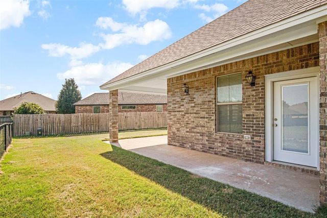5348 Starling Way, Oklahoma City, OK 73179