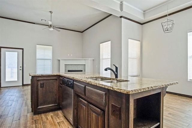 5348 Starling Way, Oklahoma City, OK 73179