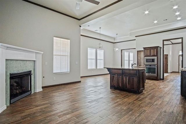 5348 Starling Way, Oklahoma City, OK 73179