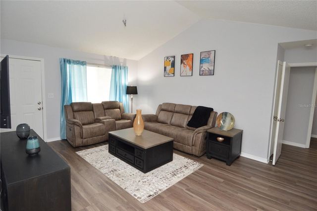 10265 GANDY BOULEVARD N 1002, St Petersburg, FL 33702