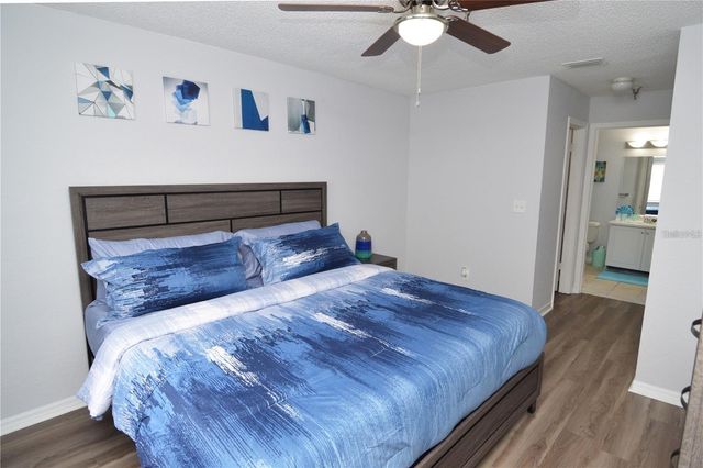 10265 GANDY BOULEVARD N 1002, St Petersburg, FL 33702