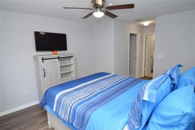 10265 GANDY BOULEVARD N 1002, St Petersburg, FL 33702