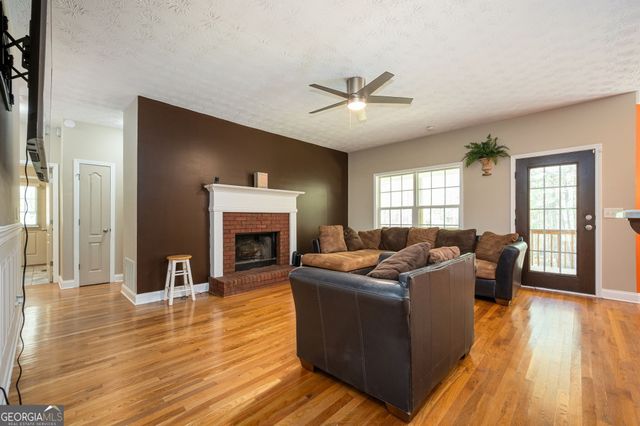 1603 Highway 16 E, Jackson, GA 30233