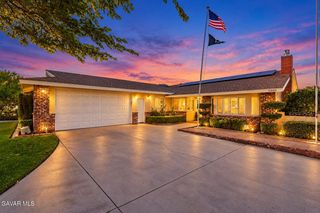 5305 W Avenue M8, Lancaster, CA 93536