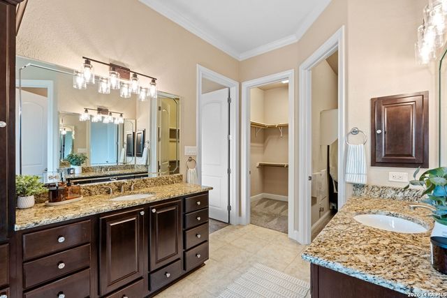 28710 Kings Gate, Boerne, TX 78015