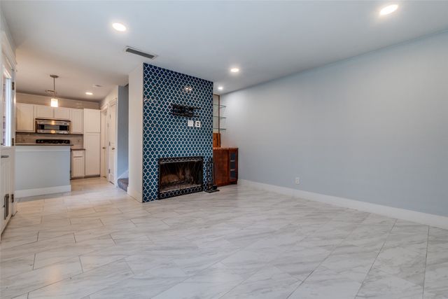 3935 Buena Vista Street F, Dallas, TX 75204