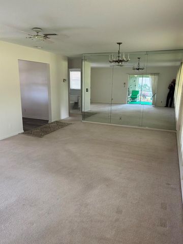 424 SW Natura Avenue, Deerfield Beach, FL 33441