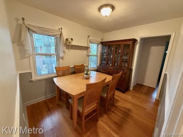 302 E Bloomfield Avenue, Royal Oak, MI 48073