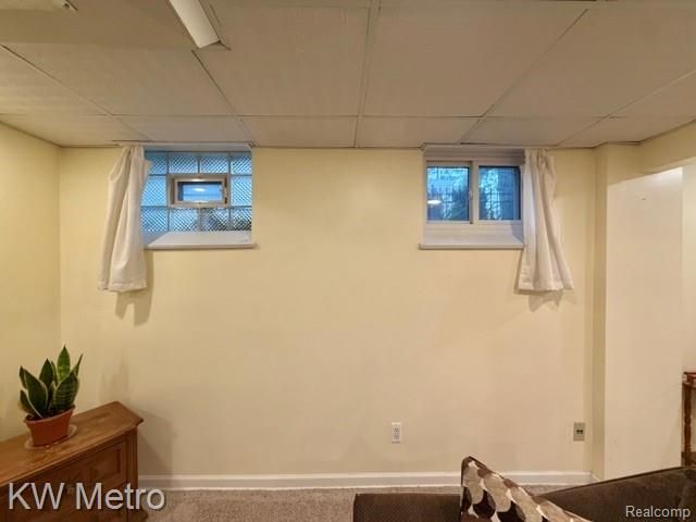 302 E Bloomfield Avenue, Royal Oak, MI 48073