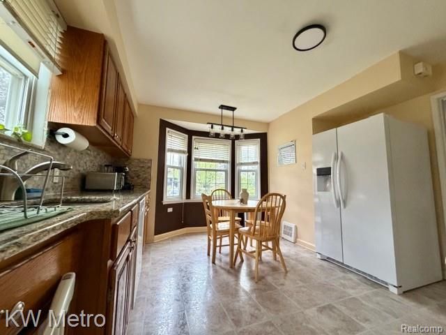 302 E Bloomfield Avenue, Royal Oak, MI 48073