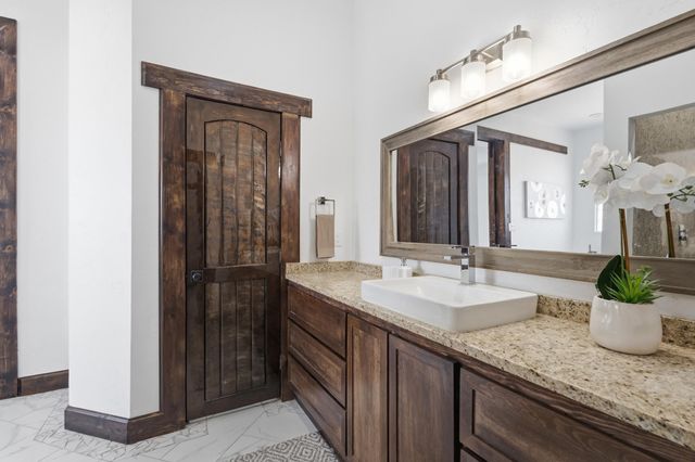 1209 11th Street SE, Rio Rancho, NM 87124