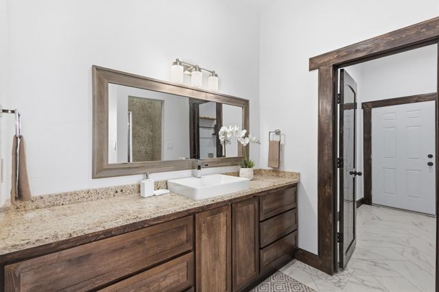 1209 11th Street SE, Rio Rancho, NM 87124