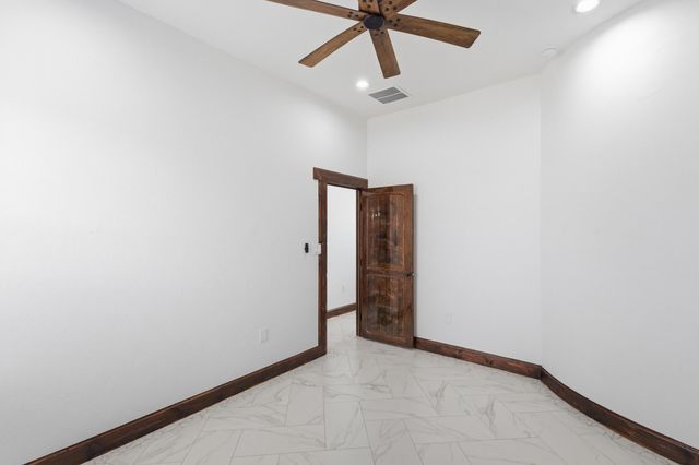 1209 11th Street SE, Rio Rancho, NM 87124
