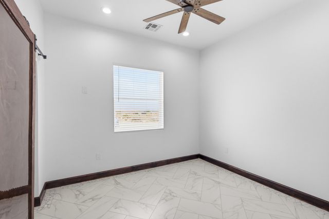 1209 11th Street SE, Rio Rancho, NM 87124