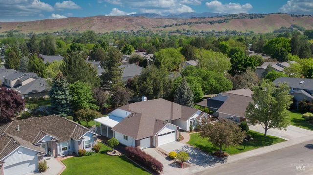 5950 W Plantation, Boise, ID 83703