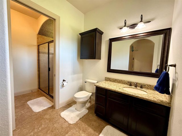8424 Kings View Court, Montgomery, TX 77316