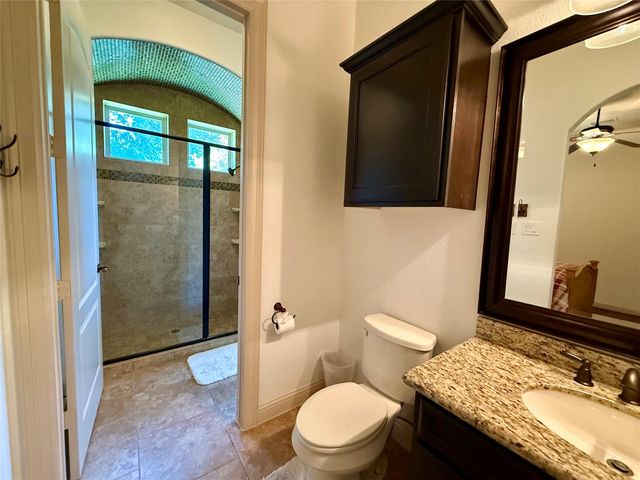8424 Kings View Court, Montgomery, TX 77316