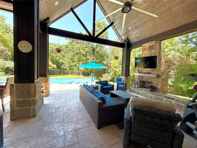 8424 Kings View Court, Montgomery, TX 77316
