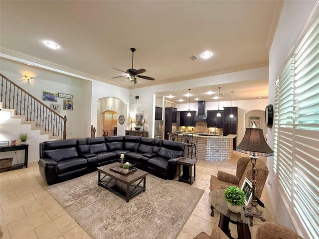 8424 Kings View Court, Montgomery, TX 77316