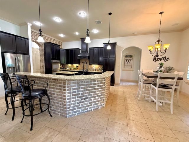 8424 Kings View Court, Montgomery, TX 77316