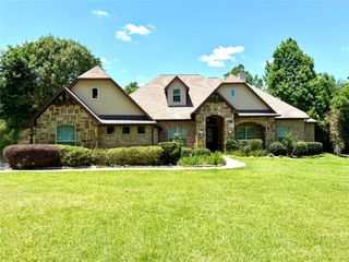 8424 Kings View Court, Montgomery, TX 77316