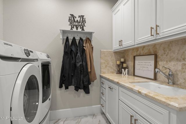 9890 Kerrydale Court, Reno, NV 89521