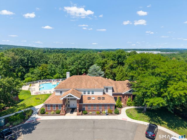 29 Carriage Crossing Lane 29, Middletown, CT 06457