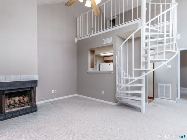 29 Carriage Crossing Lane 29, Middletown, CT 06457